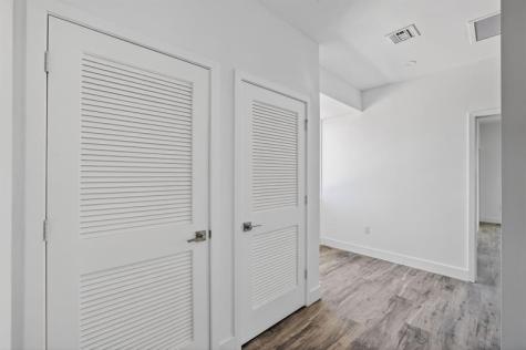 1531-1537 N Dixie Highway Pompano Beach FL 33060