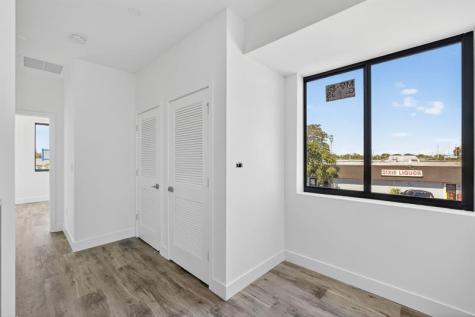 1531-1537 N Dixie Highway Pompano Beach FL 33060