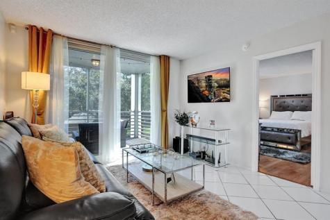 9480 Poinciana Place Davie FL 33324