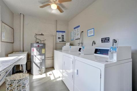 9480 Poinciana Place Davie FL 33324