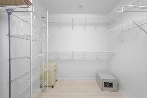 550 SW 137th Avenue Pembroke Pines FL 33027