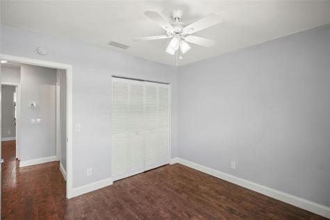 510 NW 103rd Terrace Pembroke Pines FL 33026