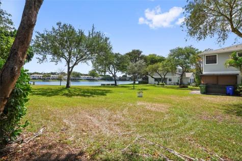 510 NW 103rd Terrace Pembroke Pines FL 33026