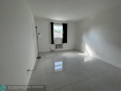 1150 E Sample Road Pompano Beach FL 33064