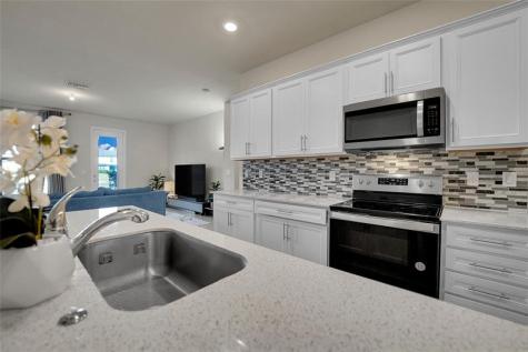 2293 S Appleton Circle S Oakland Park FL 33309
