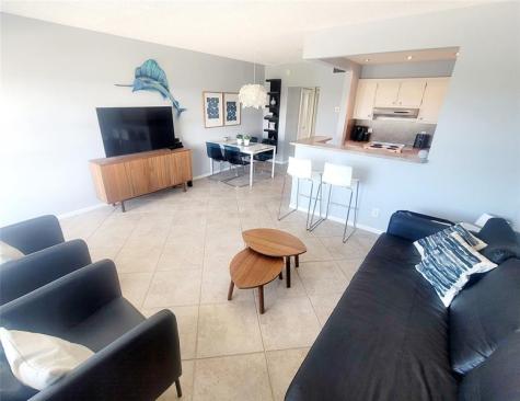 3200 NE 7th Court Pompano Beach FL 33062