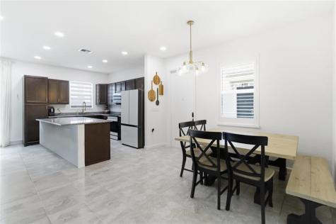 4898 N Longwood Lake Square Westlake FL 33470