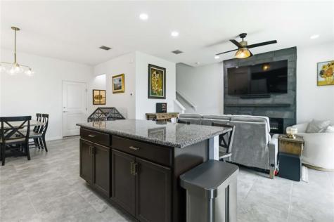 4898 N Longwood Lake Square Westlake FL 33470