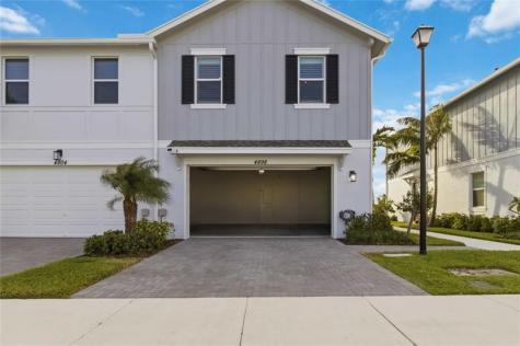 4898 N Longwood Lake Square Westlake FL 33470
