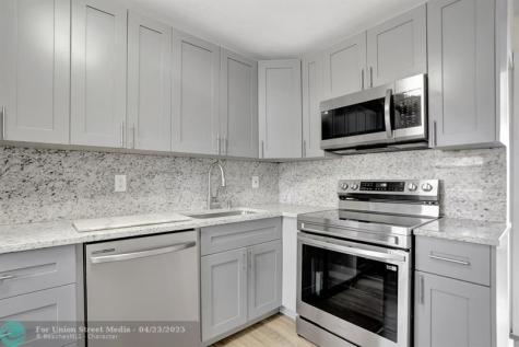 5168 NE 6th Avenue Fort Lauderdale FL 33334