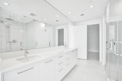 153 N Seabreeze Fort Lauderdale FL 33304