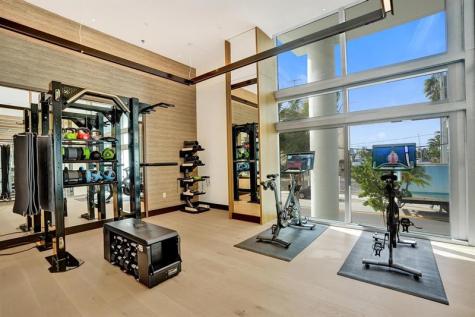 153 N Seabreeze Fort Lauderdale FL 33304