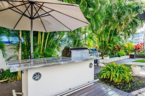 3233 NE 34th Street Fort Lauderdale FL 33308