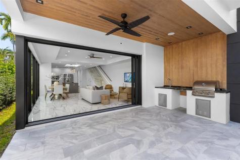 1621 E Broward Boulevard Fort Lauderdale FL 33301