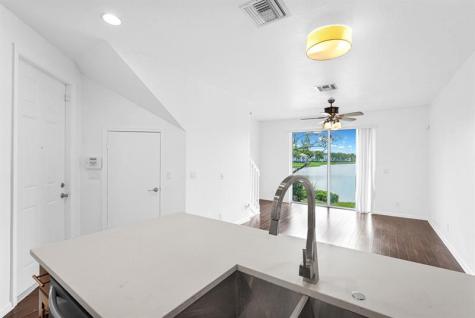 1427 NW 34th Way Fort Lauderdale FL 33311