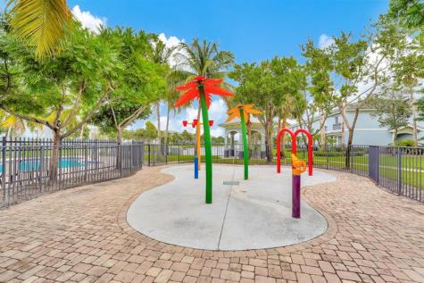 1427 NW 34th Way Fort Lauderdale FL 33311