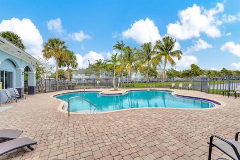 1427 NW 34th Way Fort Lauderdale FL 33311