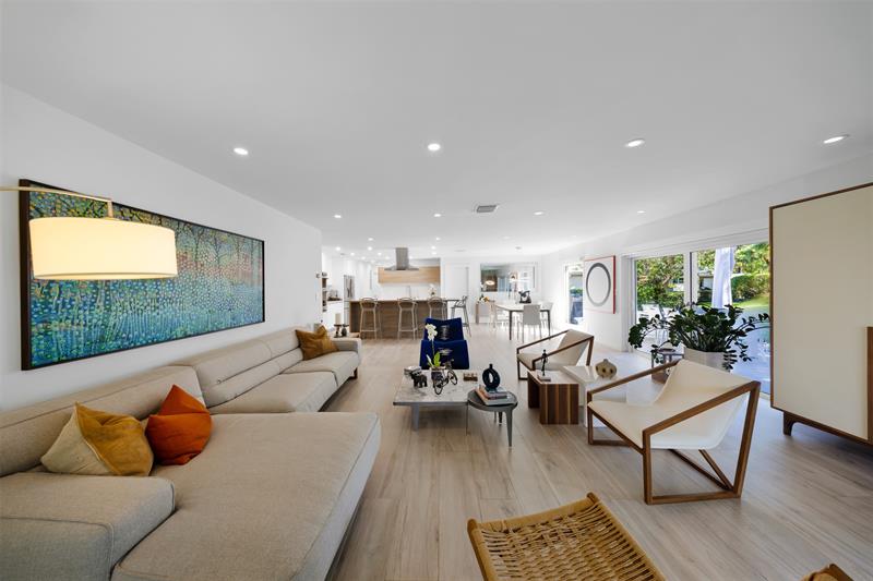 902 Cypress Grove Drive Pompano Beach FL 33069