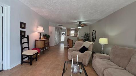 2801 Somerset Drive Lauderdale Lakes FL 33311