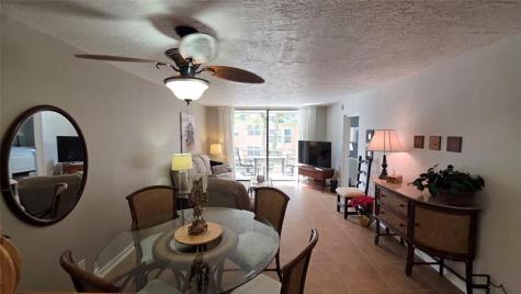 2801 Somerset Drive Lauderdale Lakes FL 33311