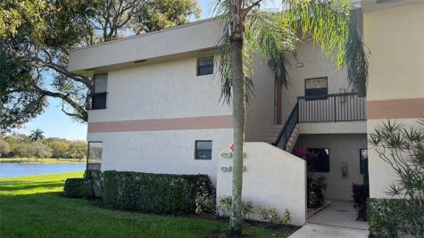 2757 Carambola Circle Pompano Beach FL 33066