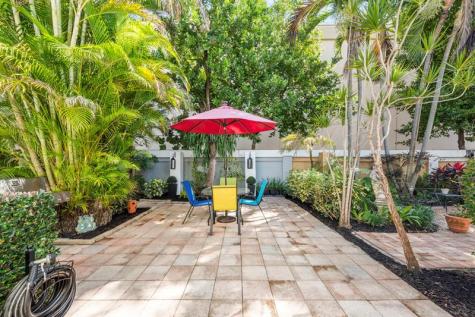 3900 NE 18th Avenue Oakland Park FL 33334