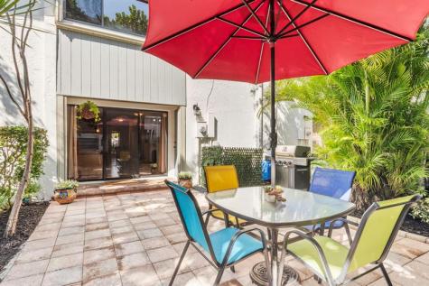 3900 NE 18th Avenue Oakland Park FL 33334