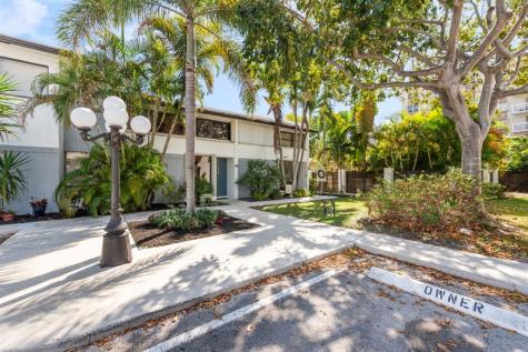 3900 NE 18th Avenue Oakland Park FL 33334