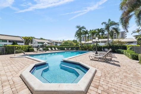 3900 NE 18th Avenue Oakland Park FL 33334