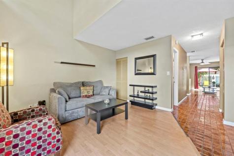 3900 NE 18th Avenue Oakland Park FL 33334