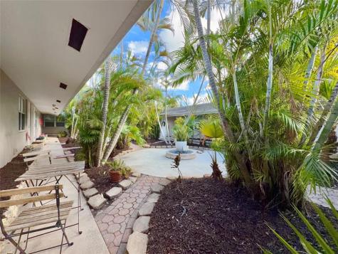 924 NE 17th Terrace Fort Lauderdale FL 33304