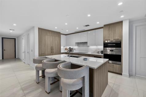 153 N Seabreeze Fort Lauderdale FL 33304