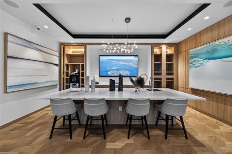 153 N Seabreeze Fort Lauderdale FL 33304