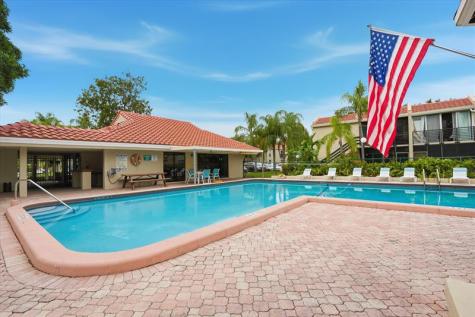 5218 NE 6th Avenue Oakland Park FL 33334