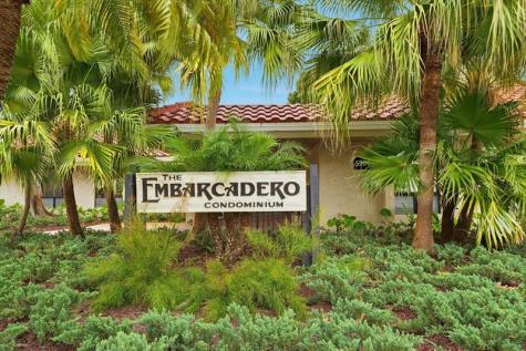 5218 NE 6th Avenue Oakland Park FL 33334