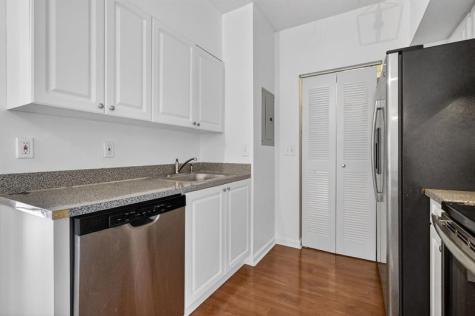 3261 Sabal Palm Manor Davie FL 33024