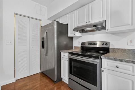 3261 Sabal Palm Manor Davie FL 33024