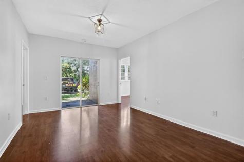 3261 Sabal Palm Manor Davie FL 33024