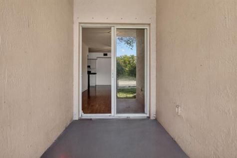 3261 Sabal Palm Manor Davie FL 33024