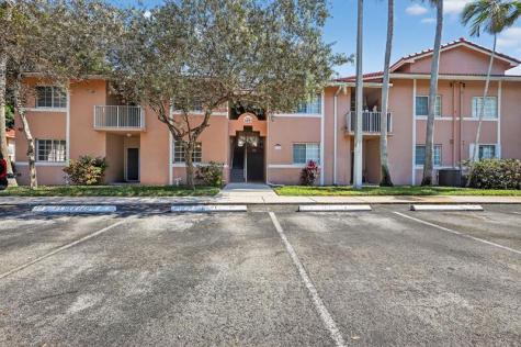 3261 Sabal Palm Manor Davie FL 33024
