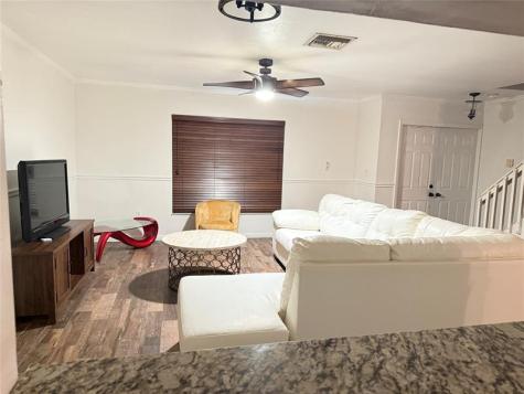 10843 NW 8th Street Pembroke Pines FL 33026