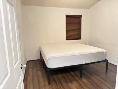 10843 NW 8th Street Pembroke Pines FL 33026