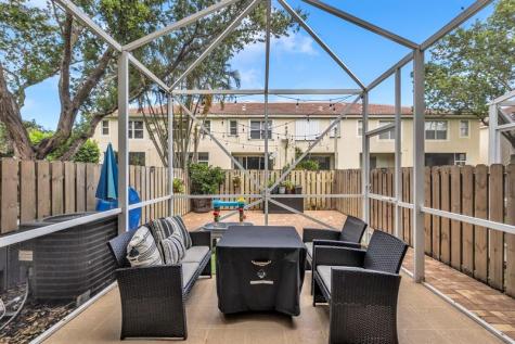 9723 Lago Drive Boynton Beach FL 33472