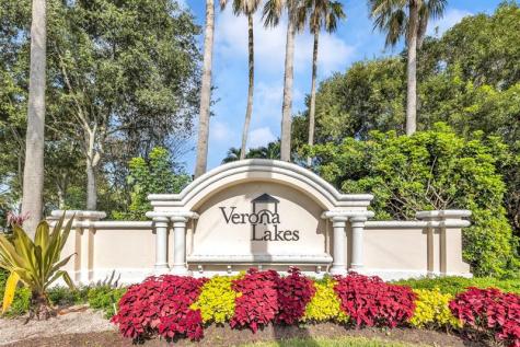 9723 Lago Drive Boynton Beach FL 33472