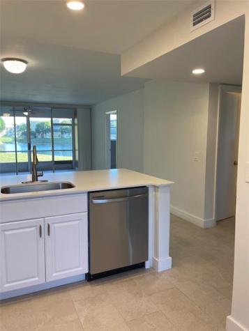 5890 NW 64th Avenue Fort Lauderdale FL 33319