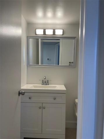5890 NW 64th Avenue Fort Lauderdale FL 33319