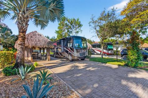 6 S Cortez Drive Margate FL 33068