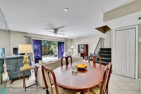 3300 Atlanta Street Hollywood FL 33021