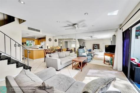 3300 Atlanta Street Hollywood FL 33021