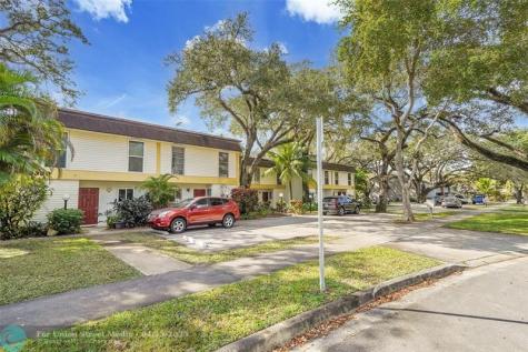 3300 Atlanta Street Hollywood FL 33021